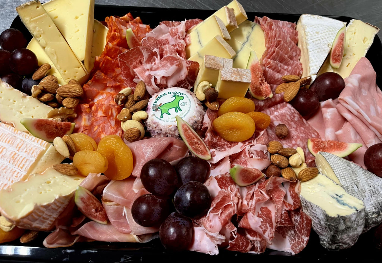 Plateau de fromages et charcuteries